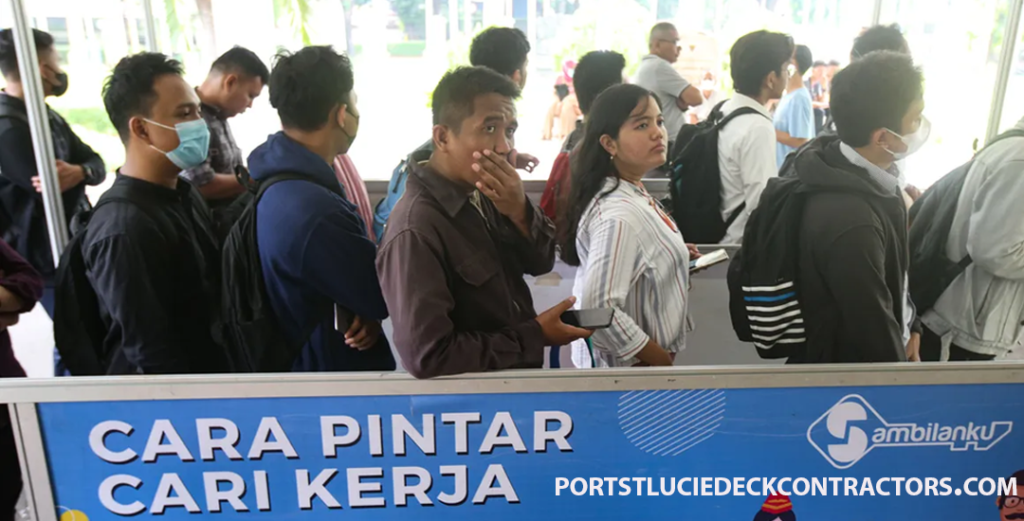 Kenapa Makin Sulit Dapat Kerja di Indonesia